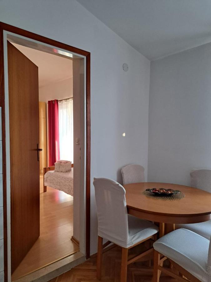 Apartments Garac Dugi Rat Εξωτερικό φωτογραφία