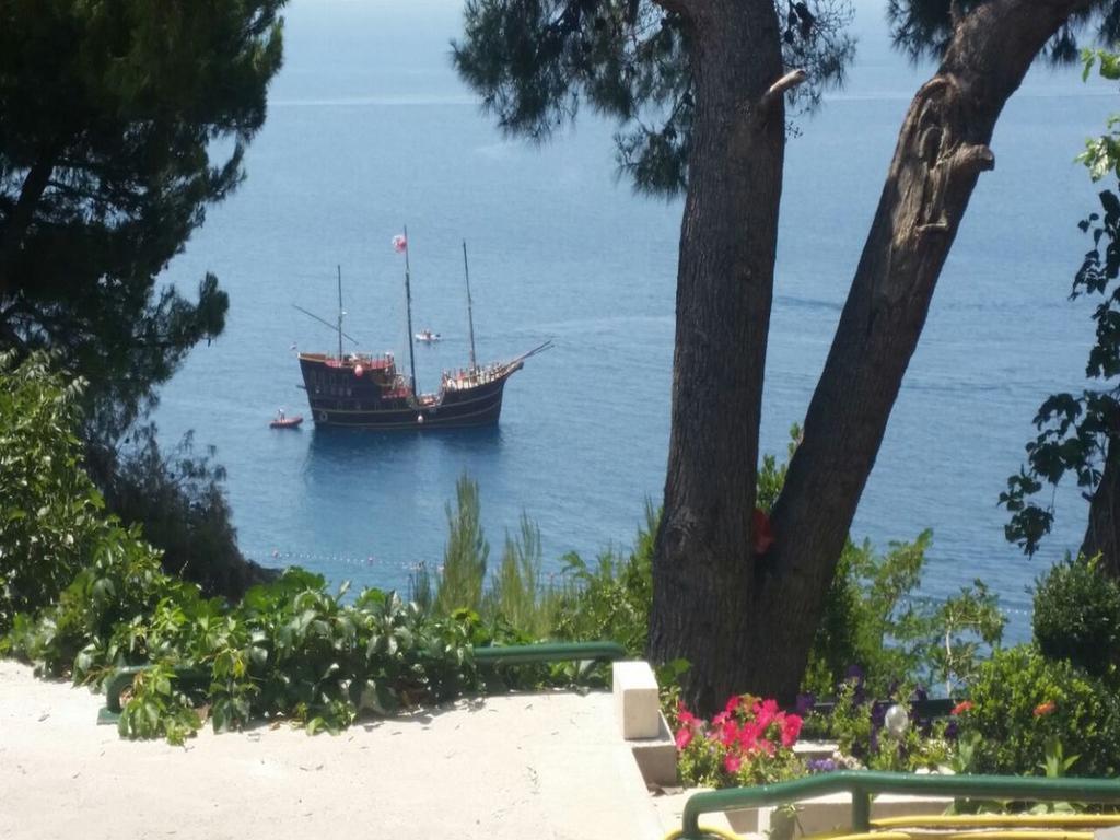 Apartments Garac Dugi Rat Εξωτερικό φωτογραφία