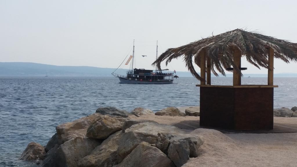 Apartments Garac Dugi Rat Εξωτερικό φωτογραφία