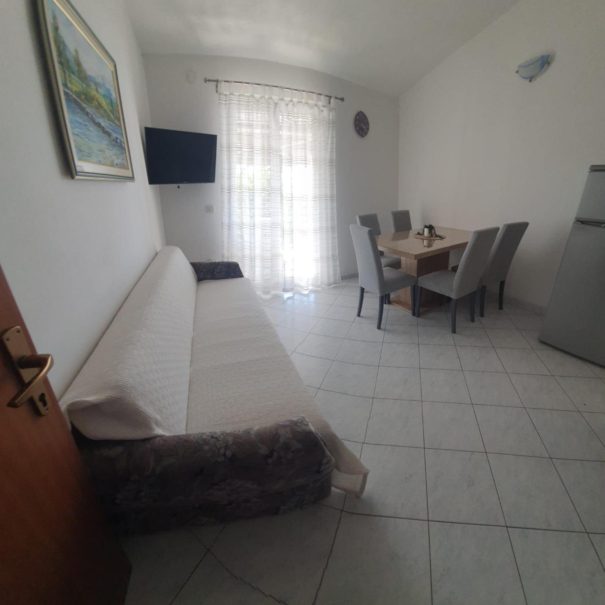 Apartments Garac Dugi Rat Εξωτερικό φωτογραφία