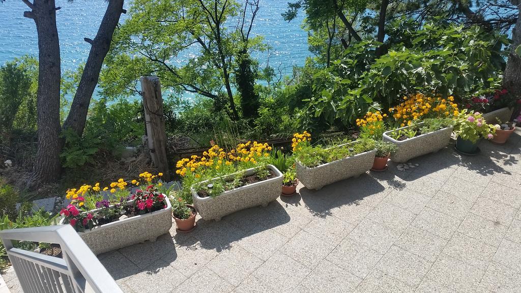 Apartments Garac Dugi Rat Εξωτερικό φωτογραφία