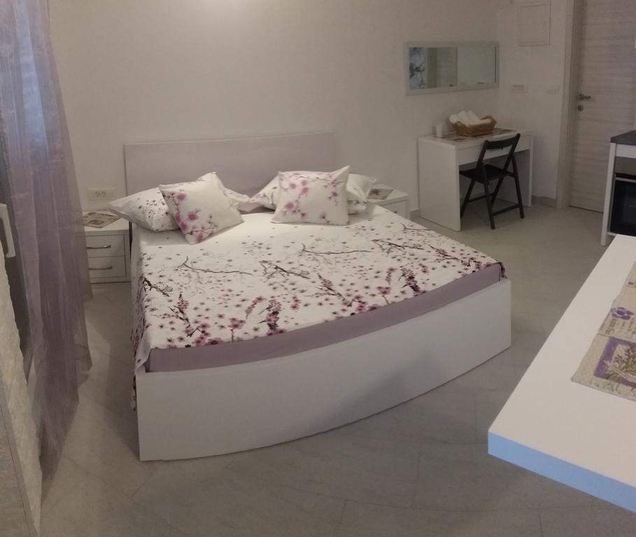Apartments Garac Dugi Rat Εξωτερικό φωτογραφία