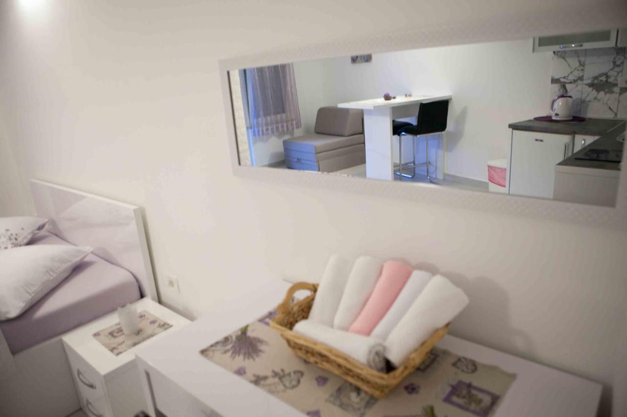 Apartments Garac Dugi Rat Εξωτερικό φωτογραφία